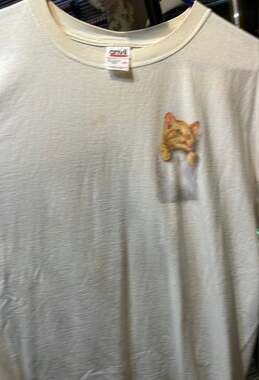 Vintage Anvil Cat in Pocket and Kittens Graphic T-Shirt
